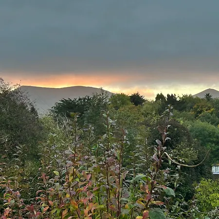 Dom wakacyjny Reads Park Self - Catering Galbally